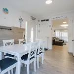 Galerius Pihenohaz By Bltn Apartment *